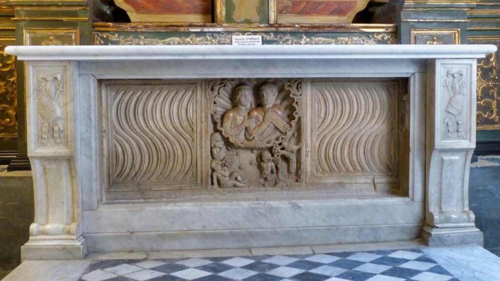 Saint Vérans marmorsakofag
